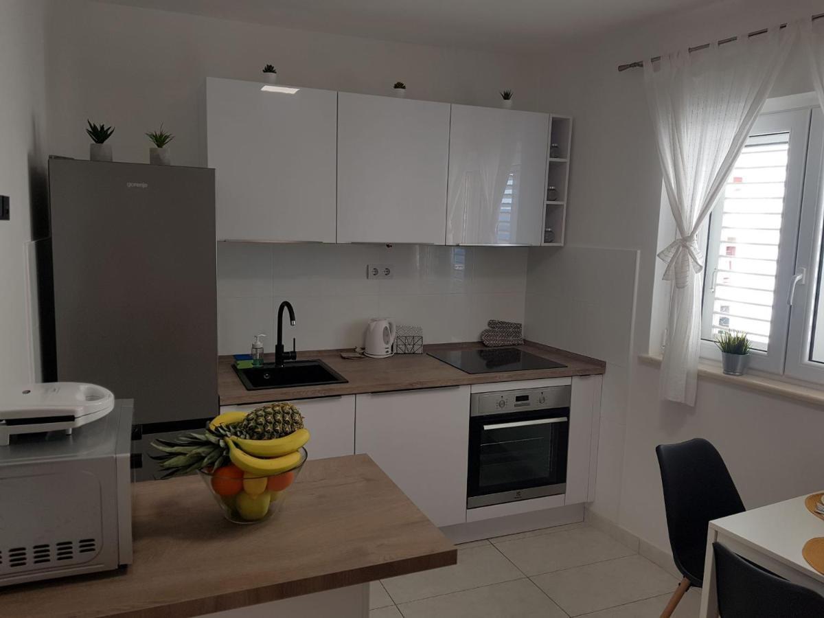 Apartments Gaston Podgora Ngoại thất bức ảnh
